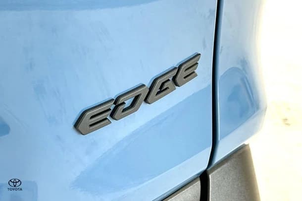 2022 Toyota RAV4 Edge AWD image 33