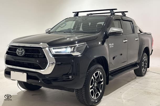 2021 Toyota Hilux SR5 image 6