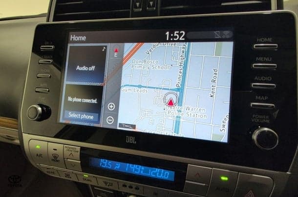 2022 Toyota Prado Kakadu image 3