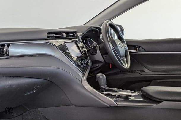 2019 Toyota Camry Ascent image 33