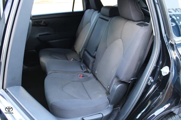 2021 Toyota Kluger GX AWD image 18