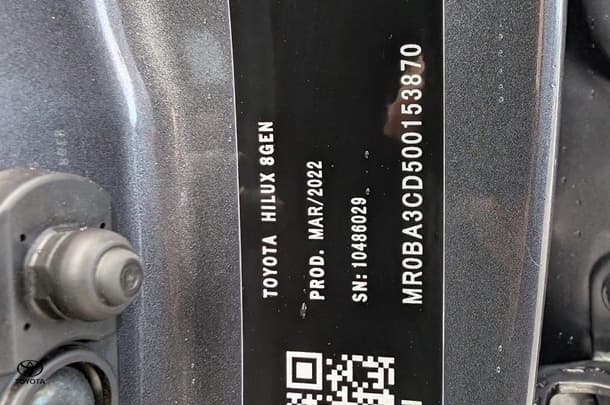 2022 Toyota Hilux SR5 image 27