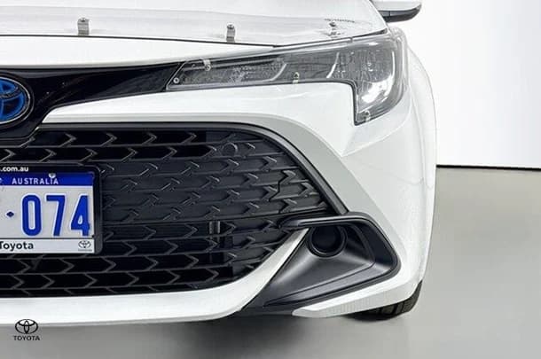 2025 Toyota Corolla Ascent Sport image 3