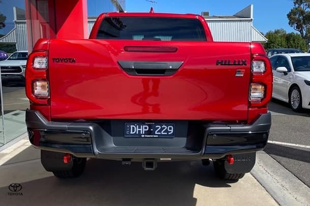 2023 Toyota Hilux GR Sport image 5