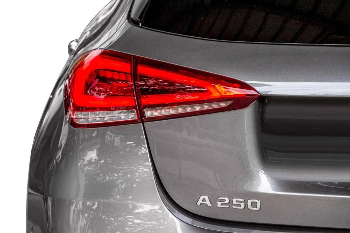 2024 Mercedes-Benz A-Class A250 Auto 4MATIC image 17