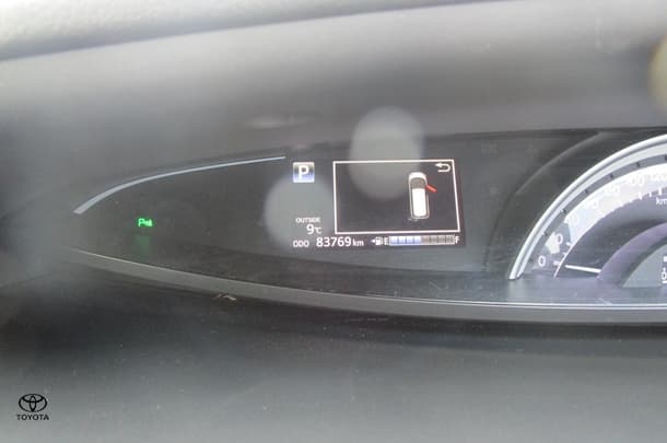 2019 Toyota Tarago GLX image 16