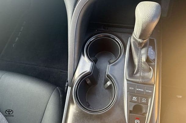 2021 Toyota Camry Hybrid Ascent image 20