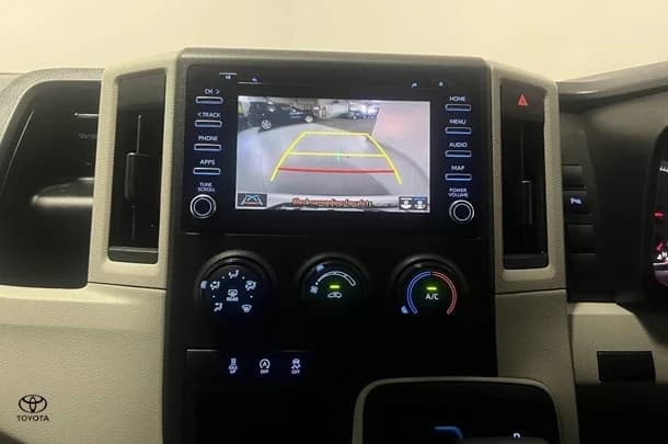 2020 Toyota Hiace LWB image 20