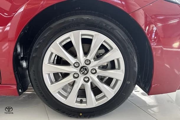 2019 Toyota Camry Ascent Sport image 15