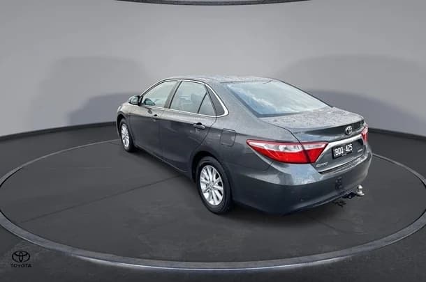 2016 Toyota CAMRY Altise image 6
