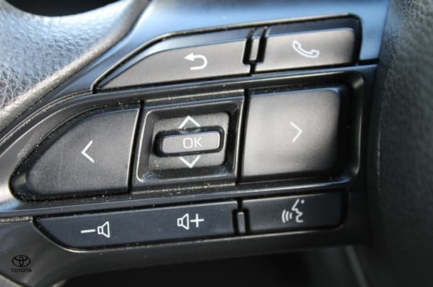 2021 Toyota Yaris Ascent Sport image 23