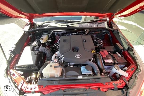 2023 Toyota Hilux GR Sport image 12