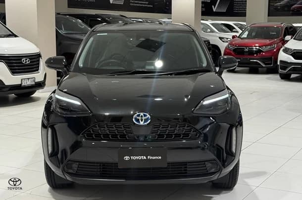 2023 Toyota Yaris Cross Hybrid GXL image 4