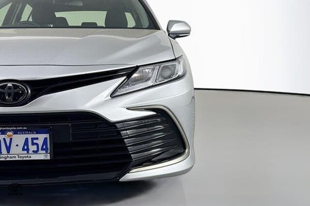 2023 Toyota Camry Ascent image 3