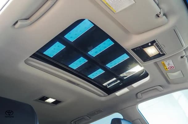 2021 Toyota Landcruiser VX image 25