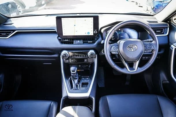 2024 Toyota RAV4 Hybrid XSE 2WD image 13