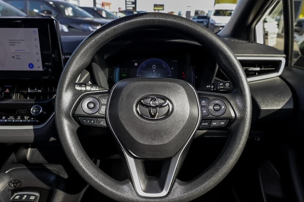 2023 Toyota Corolla Ascent Sport image 10