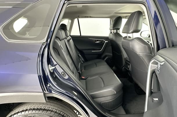2023 Toyota Rav4 Hybrid Cruiser-AWD image 17