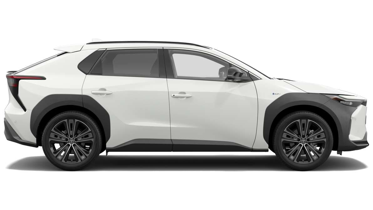 2024 Toyota bZ4X AWD image 2