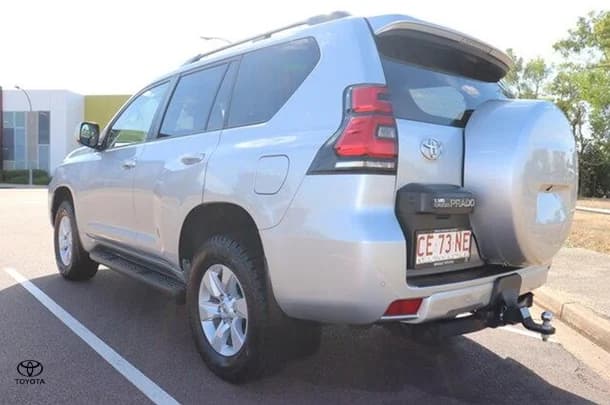 2021 Toyota Prado GXL image 5