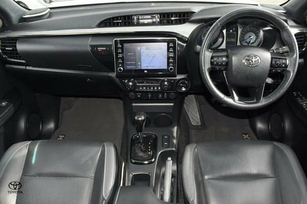 2023 Toyota Hilux 4x4 Rogue image 5