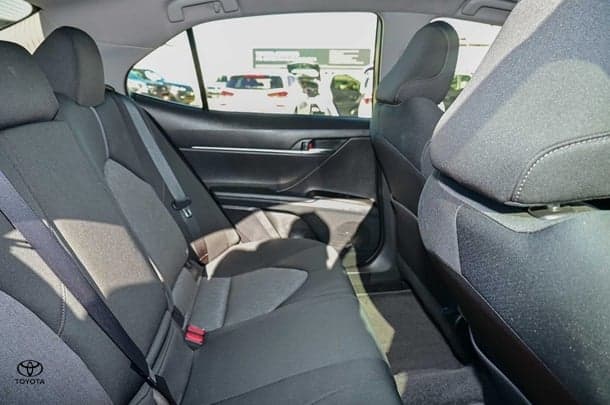 2021 Toyota Camry Ascent image 8