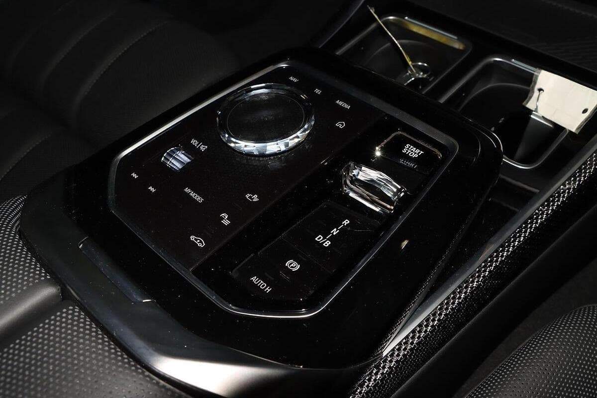 2025 BMW i7 xDrive60 M Sport G70 Auto AWD image 15