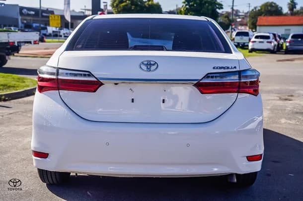 2019 Toyota Corolla Sedan Ascent image 5