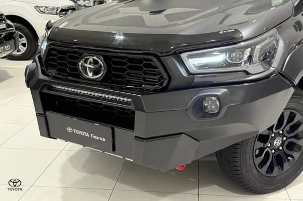 2022 Toyota Hilux 4x4 Rugged X image 11