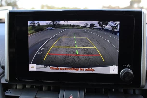 2024 Toyota RAV4 Hybrid GXL AWD image 3