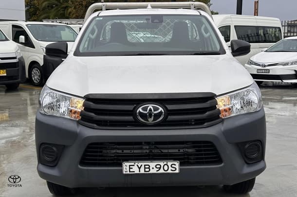 2023 Toyota HiLux 4x2 Workmate image 8