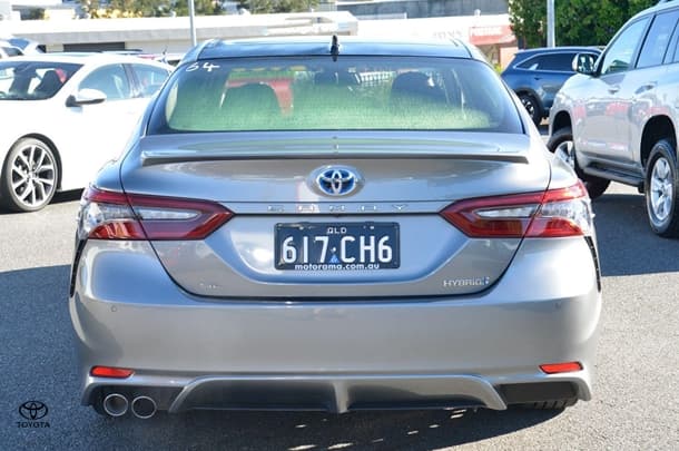 2021 Toyota Camry Hybrid SL image 7