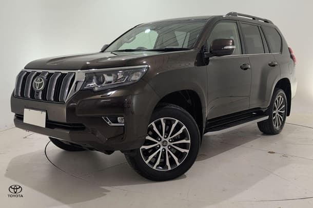 2022 Toyota Prado Kakadu image 6