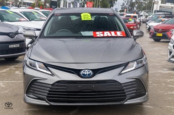 2023 Toyota Camry Hybrid Ascent image 4