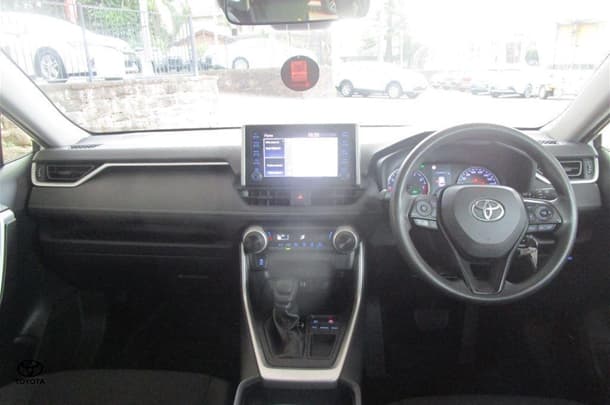 2019 Toyota RAV4 GX-2WD image 14