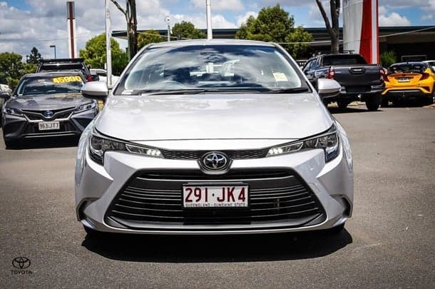 2024 Toyota COROLLA Ascent Sport image 2