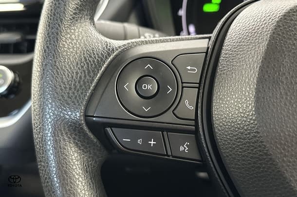 2023 Toyota Corolla Sedan Hybrid Ascent Sport image 21
