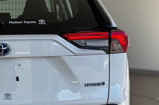 2021 Toyota Rav4 Hybrid GX AWD image 11