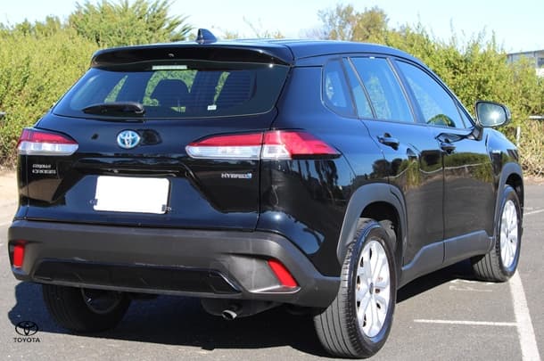 2023 Toyota Corolla Cross Hybrid GX image 7
