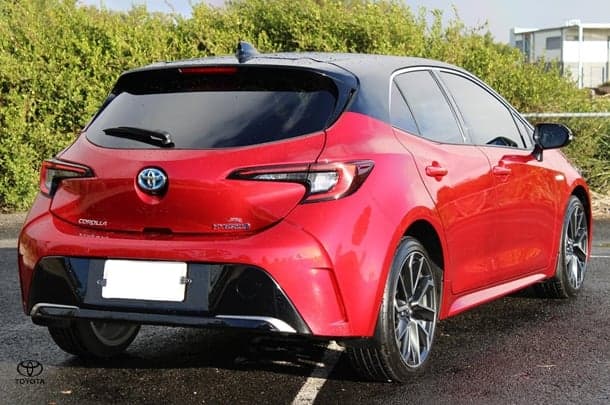 2023 Toyota Corolla Hatch Hybrid ZR image 12