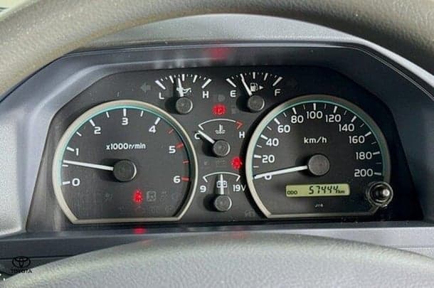 2021 Toyota LANDCRUISER MILITARY GXL image 18
