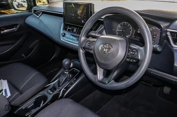 2023 Toyota Corolla Sedan Ascent Sport image 6