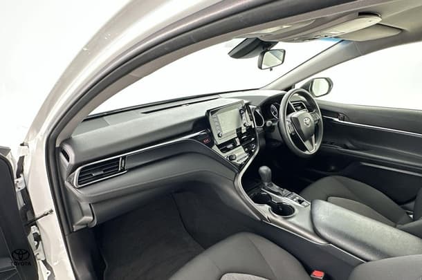 2023 Toyota Camry Hybrid Ascent image 18