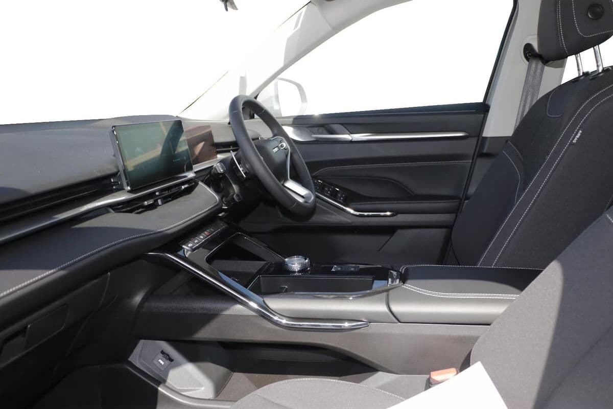 2025 GWM Haval H6 Premium Auto image 7