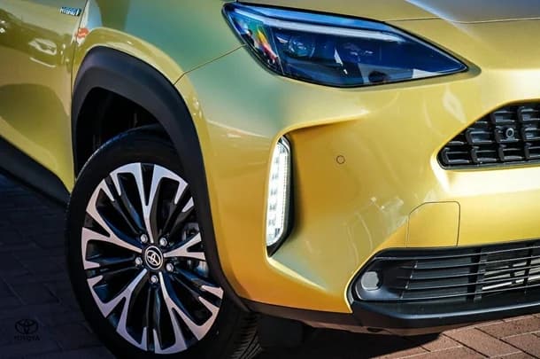 2023 Toyota Yaris Cross Hybrid Urban image 2