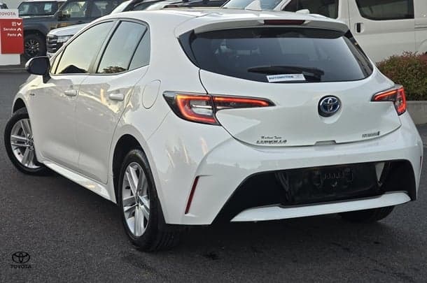 2019 Toyota Corolla Ascent Sport image 2