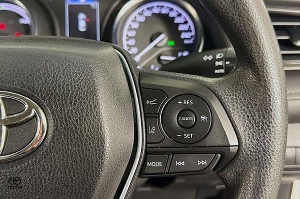 2021 Toyota Camry Hybrid Ascent image 18
