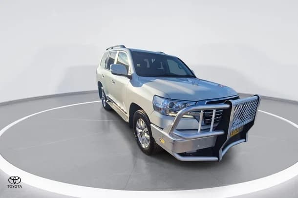 2021 Toyota Landcruiser Sahara image 5