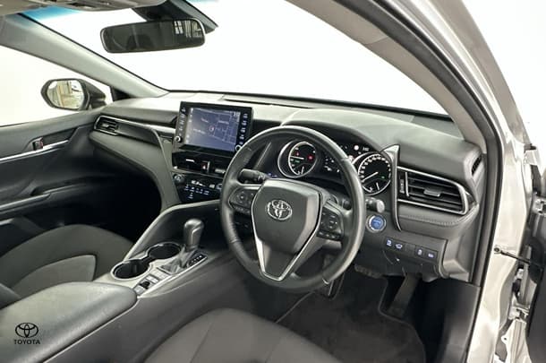 2023 Toyota Camry Hybrid Ascent Sport image 17