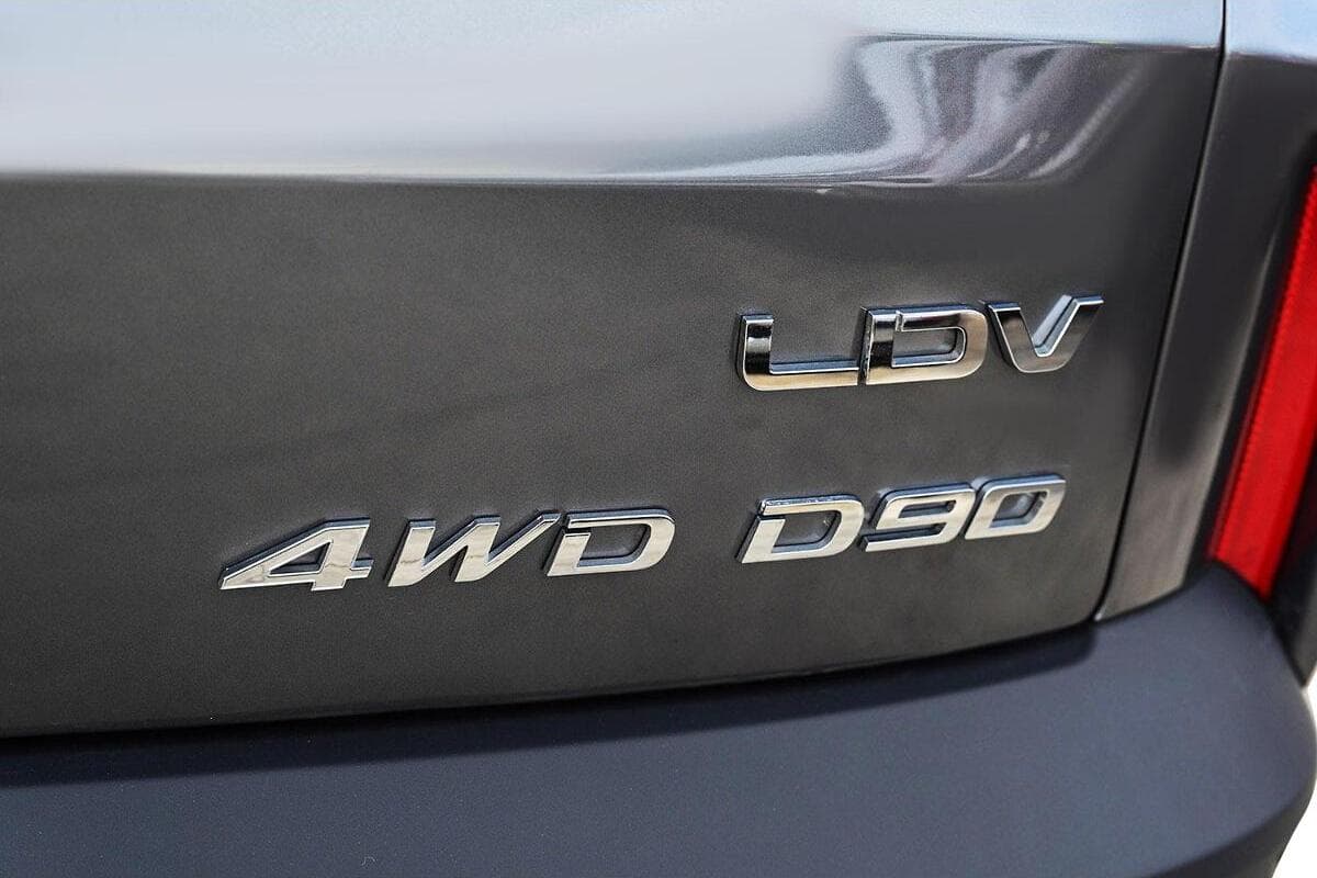 2024 LDV D90 Executive Auto 4x4 image 10